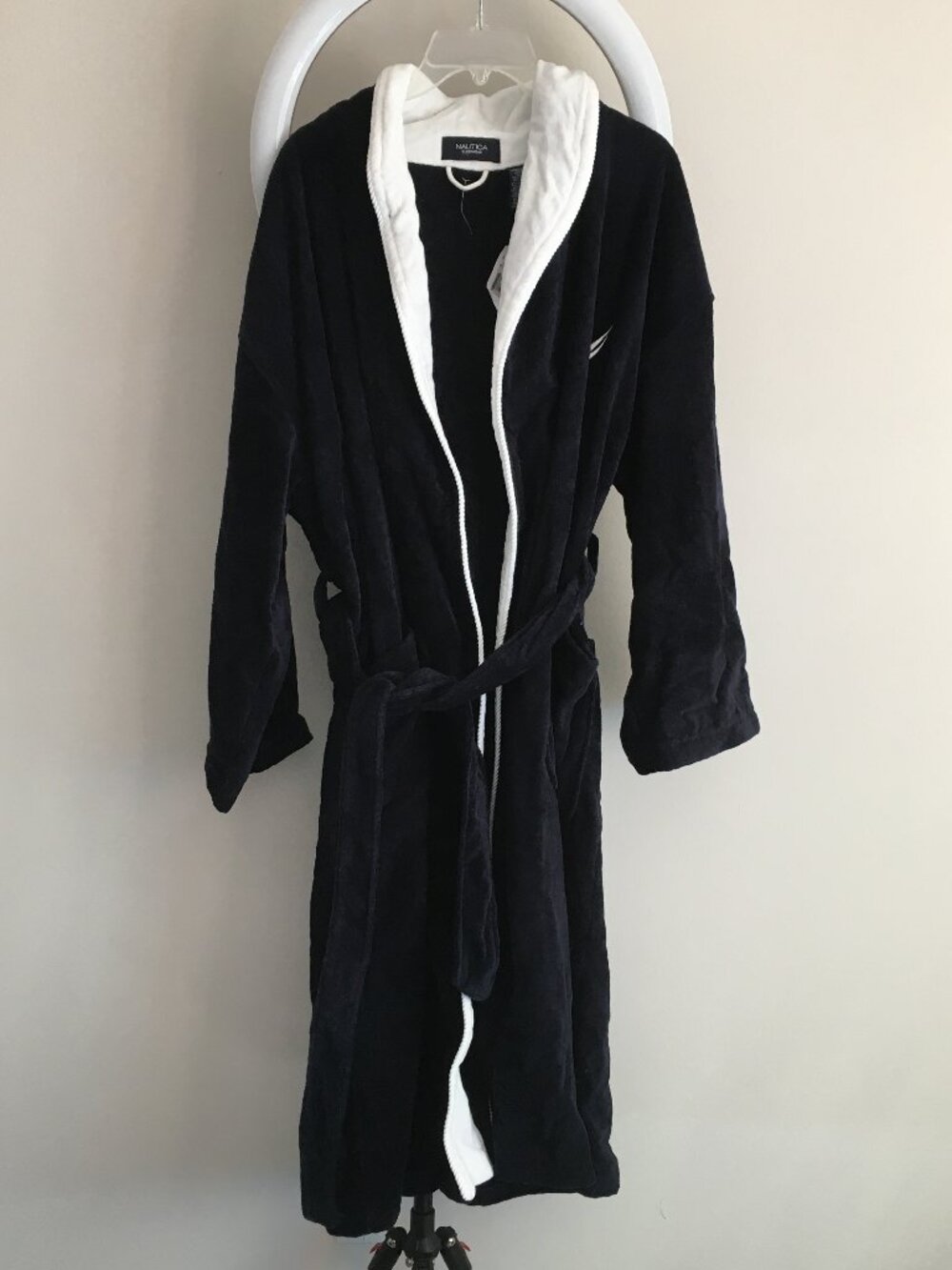NWT NAUTICA One Size Dark Blue White Spa Lounge Sleepwear Belted Logo Robe